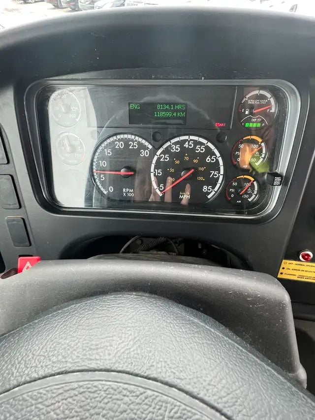 Thumbnail 2020 Nescon Xbroom Mechanical High Dump Sweeper Thumbnail 2020 Nescon Xbroom Mechanical High Dump Sweeper